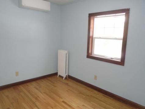 1048 Linwood Avenue Saint Paul MN 55105
