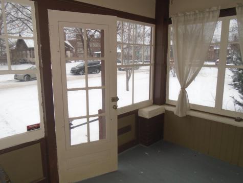1048 Linwood Avenue Saint Paul MN 55105