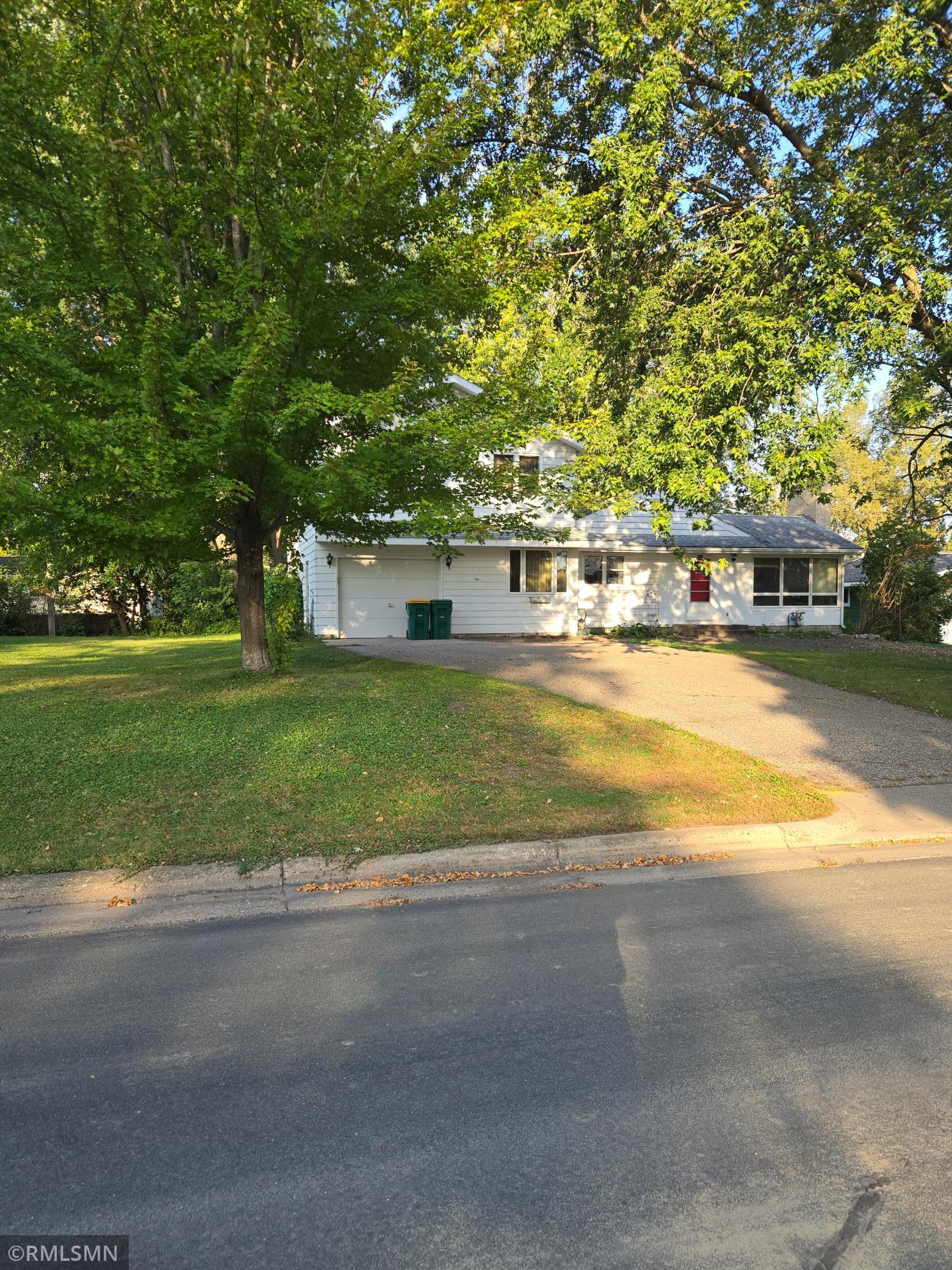 641 Pleasant Street Dassel MN 55325