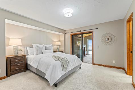 3890 Wells Lake Way Faribault MN 55021