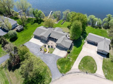 3890 Wells Lake Way Faribault MN 55021
