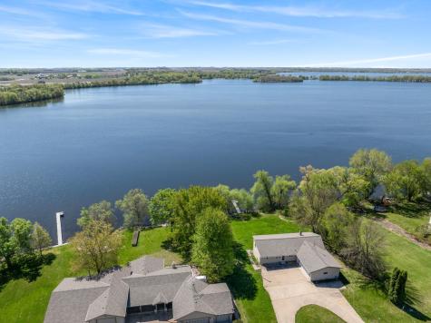 3890 Wells Lake Way Faribault MN 55021