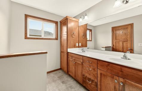 2350 Ponderosa Drive SW Rochester MN 55902