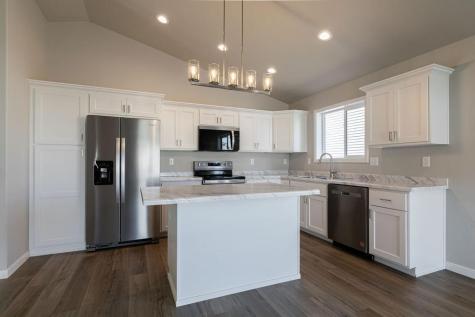 6211 87th Avenue S Horace ND 58047