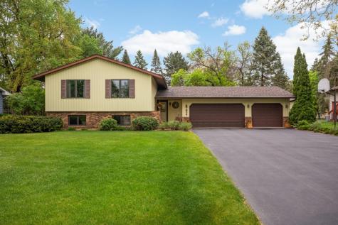 654 Tanglewood Drive Shoreview MN 55126