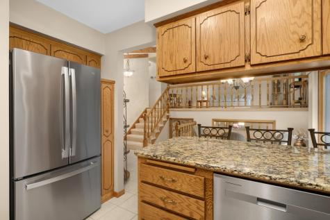 654 Tanglewood Drive Shoreview MN 55126