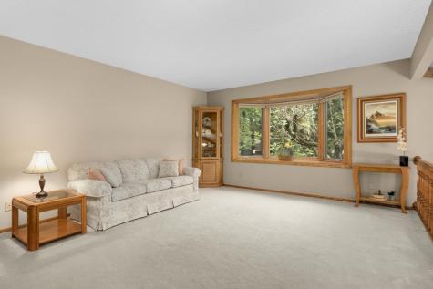 654 Tanglewood Drive Shoreview MN 55126