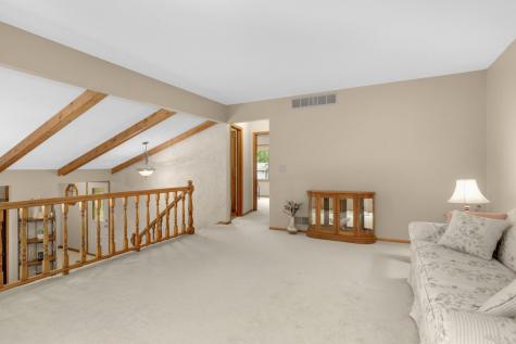654 Tanglewood Drive Shoreview MN 55126