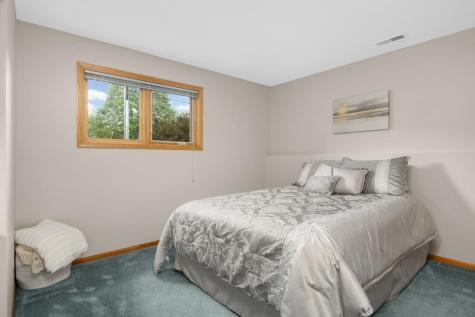 654 Tanglewood Drive Shoreview MN 55126
