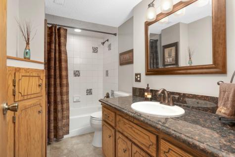 654 Tanglewood Drive Shoreview MN 55126