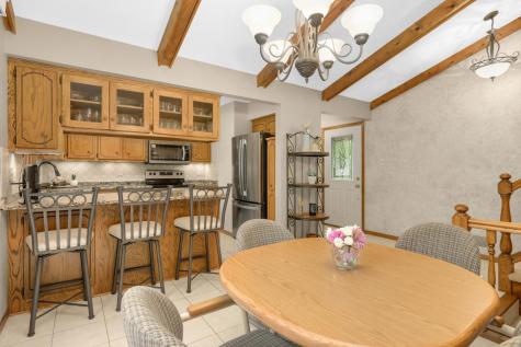 654 Tanglewood Drive Shoreview MN 55126