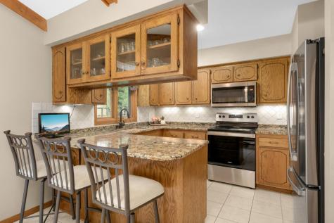 654 Tanglewood Drive Shoreview MN 55126