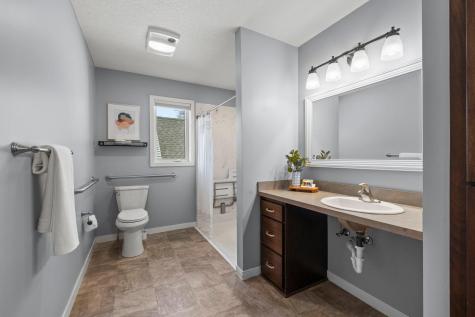 319 Bellwood Avenue Maplewood MN 55117