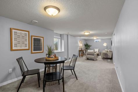 319 Bellwood Avenue Maplewood MN 55117