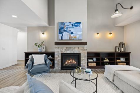319 Bellwood Avenue Maplewood MN 55117