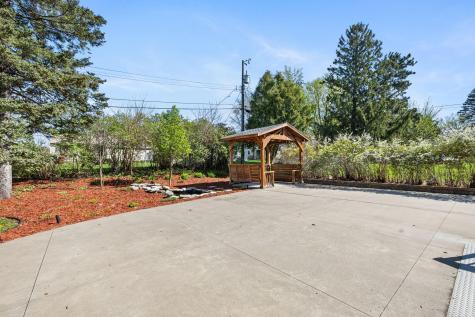 319 Bellwood Avenue Maplewood MN 55117