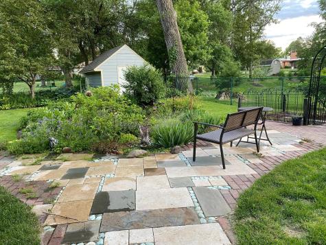 1988 Eldridge Avenue W Roseville MN 55113