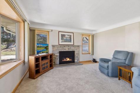 1988 Eldridge Avenue W Roseville MN 55113
