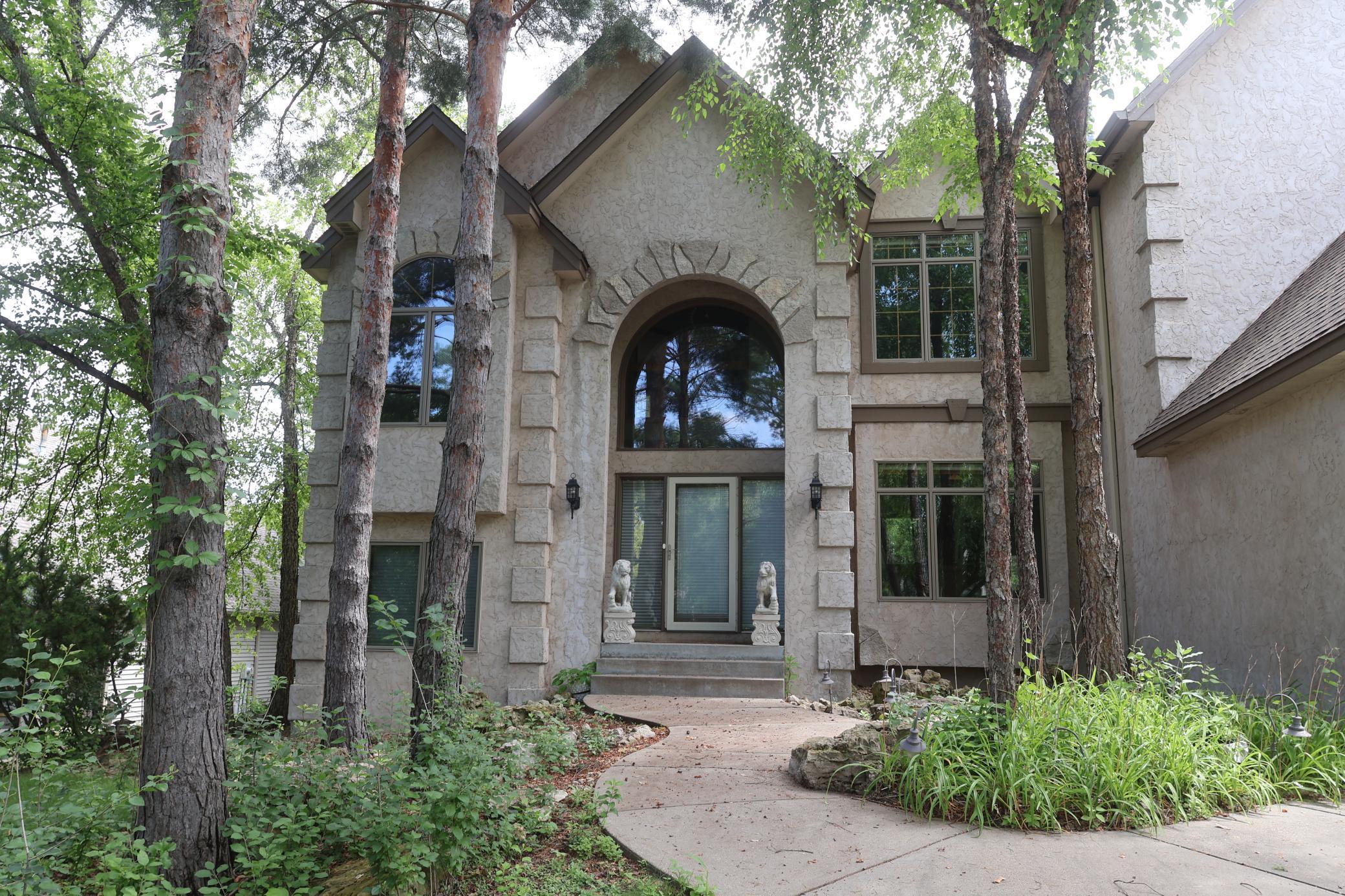 12625 Sable Drive Burnsville MN 55337