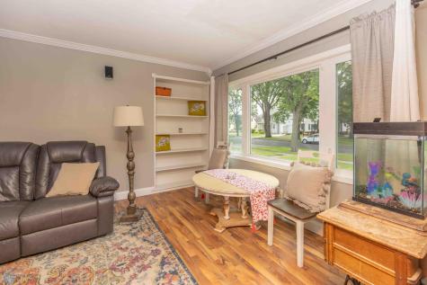 1249 4th Street N Fargo ND 58102