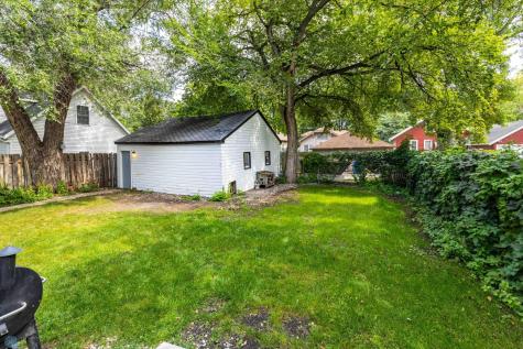 1249 4th Street N Fargo ND 58102