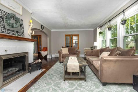 1249 4th Street N Fargo ND 58102