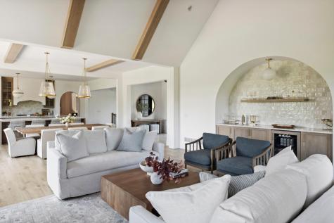 1150 La Salle Street Wayzata MN 55391