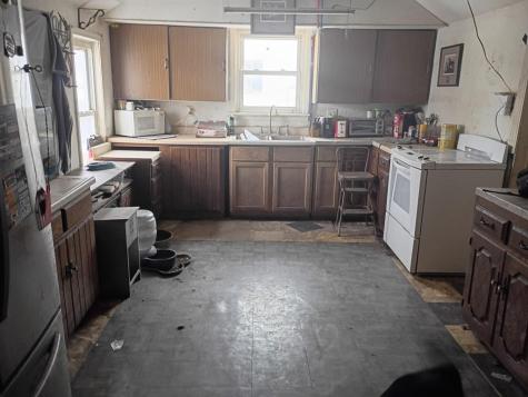 1023 South Street Jackson MN 56143