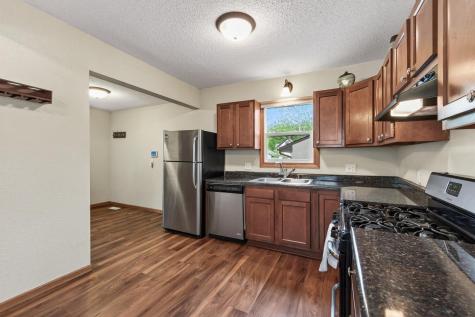 1095 Sims Avenue Saint Paul MN 55106
