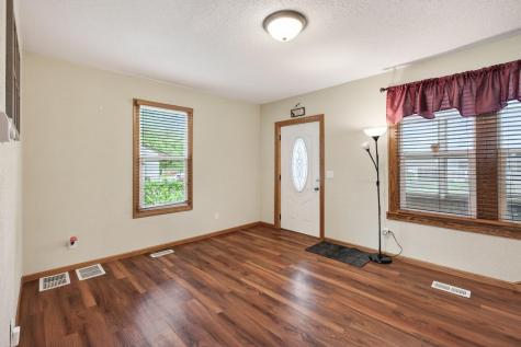 1095 Sims Avenue Saint Paul MN 55106