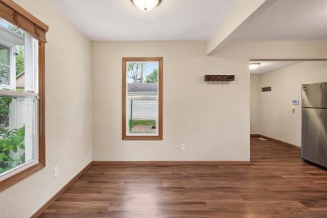 1095 Sims Avenue Saint Paul MN 55106