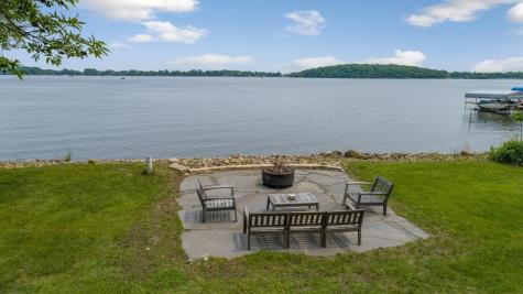 901 Clear Lake Drive Waseca MN 56093