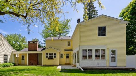 901 Clear Lake Drive Waseca MN 56093