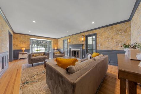 901 Clear Lake Drive Waseca MN 56093
