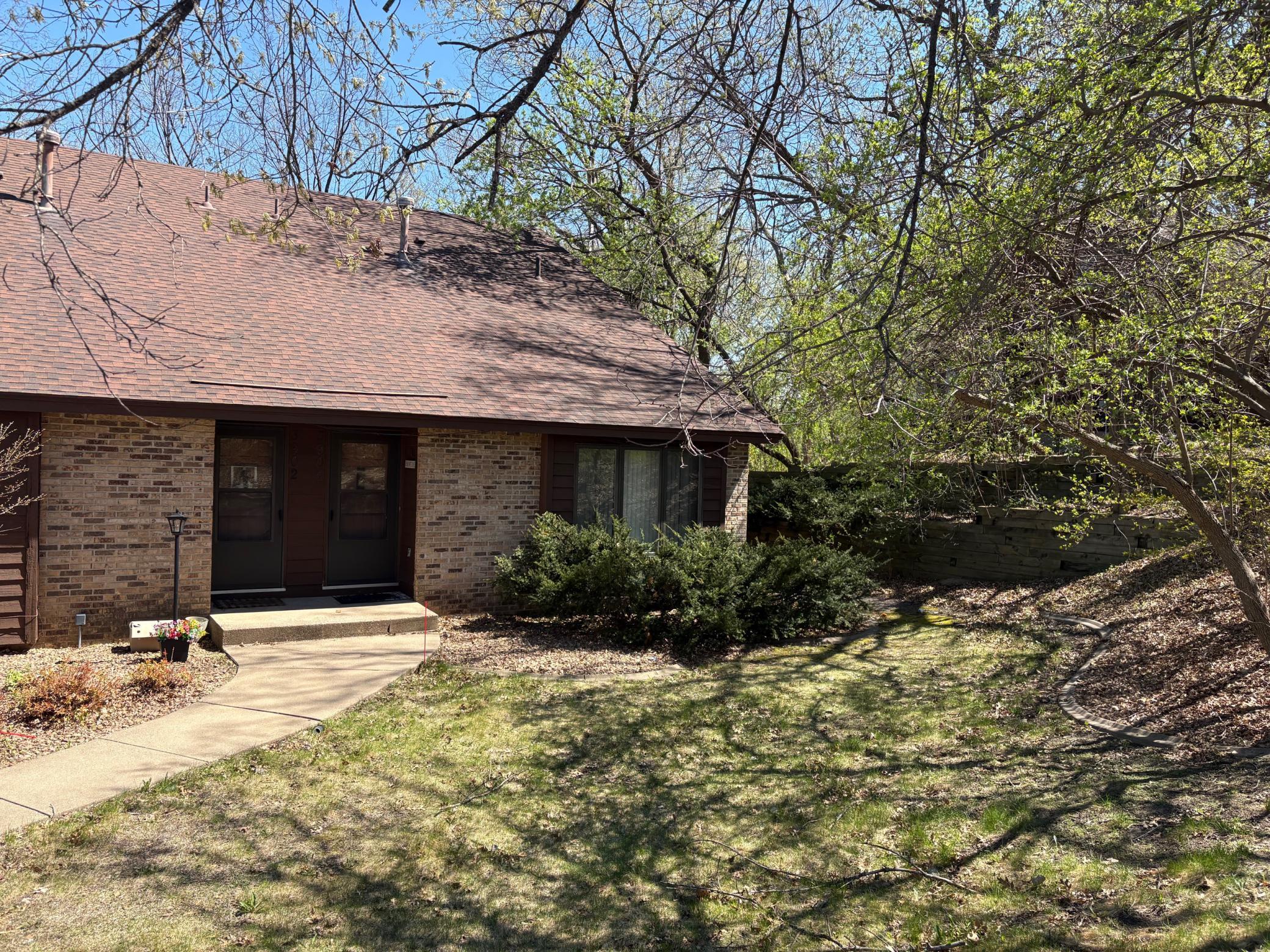 3904 Rahn Road Eagan MN 55122