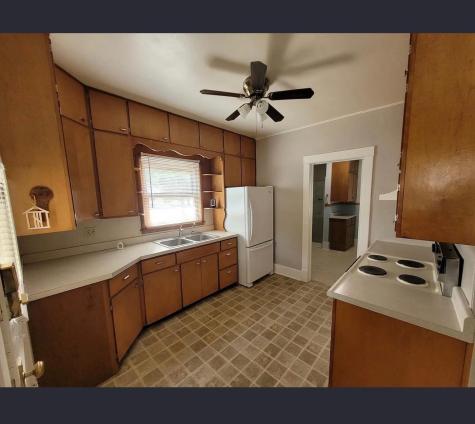 320 2nd Street SW Pipestone MN 56164