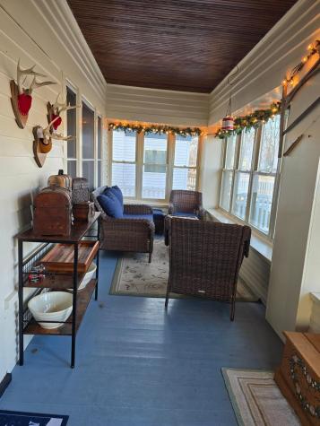 320 2nd Street SW Pipestone MN 56164