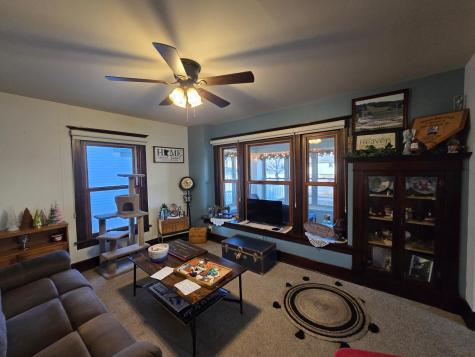 320 2nd Street SW Pipestone MN 56164