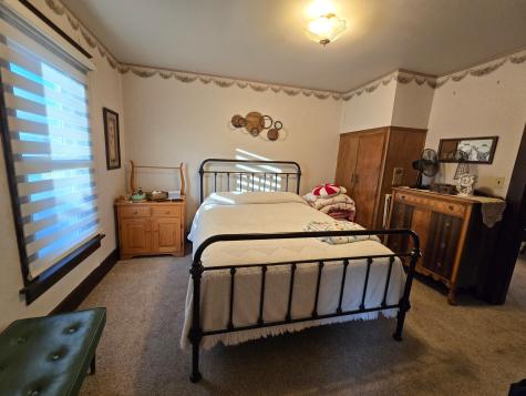 320 2nd Street SW Pipestone MN 56164