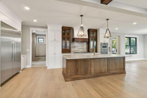 4509 Oxford Avenue Edina MN 55436