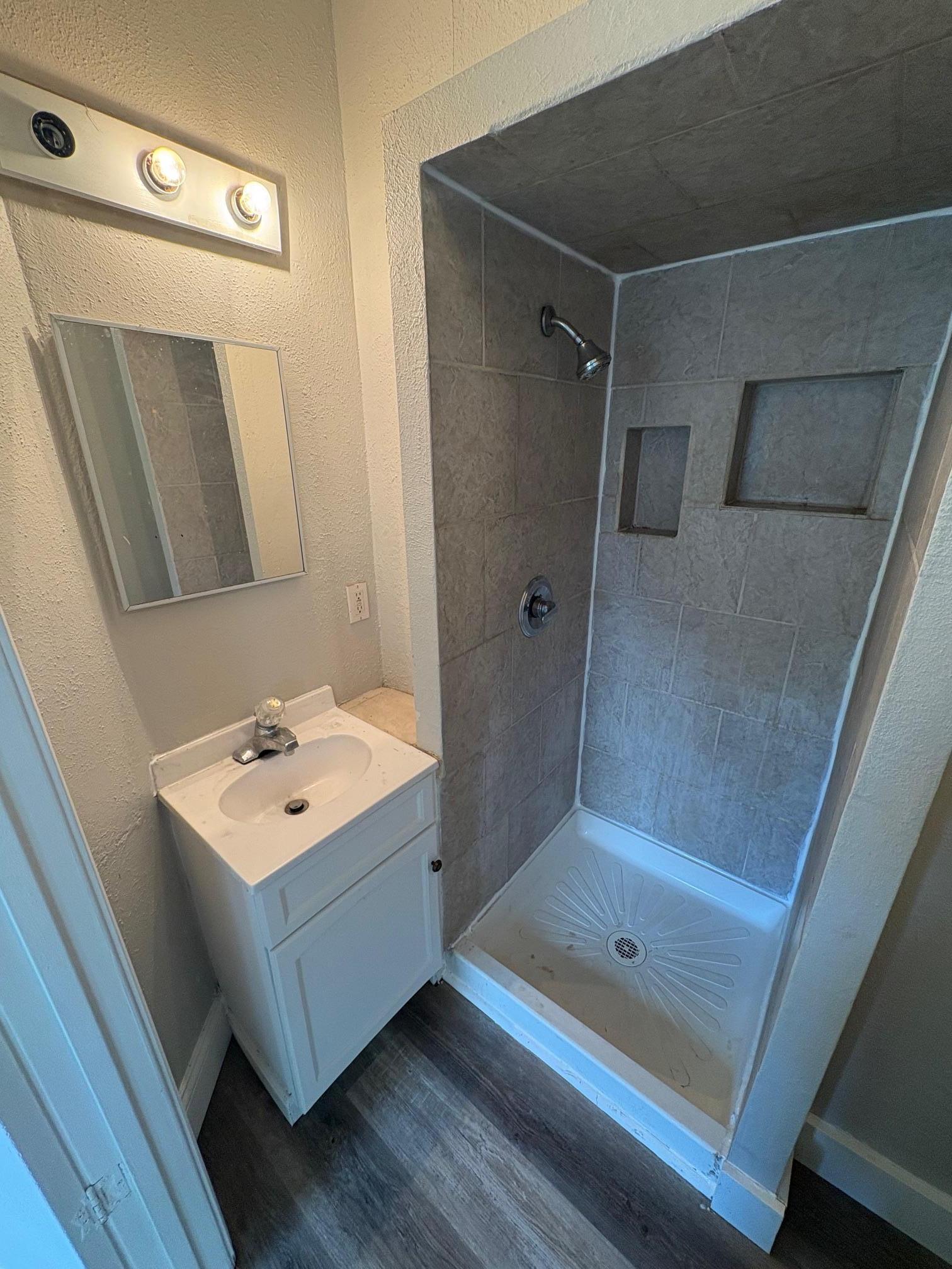 211 Clinton Street Austin MN 55912