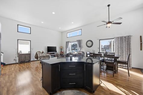 963 30th Avenue W West Fargo ND 58078