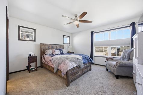 963 30th Avenue W West Fargo ND 58078