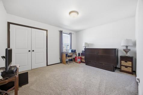 963 30th Avenue W West Fargo ND 58078