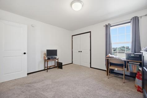 963 30th Avenue W West Fargo ND 58078
