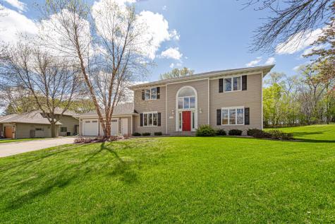 1424 Fairway Drive Faribault MN 55021