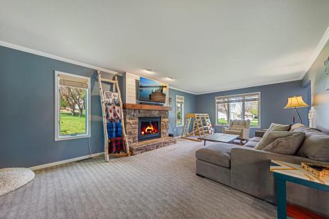 1424 Fairway Drive Faribault MN 55021