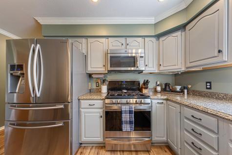 1424 Fairway Drive Faribault MN 55021