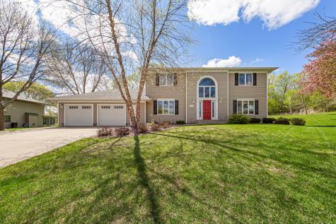 1424 Fairway Drive Faribault MN 55021