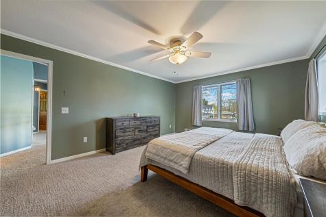 1424 Fairway Drive Faribault MN 55021